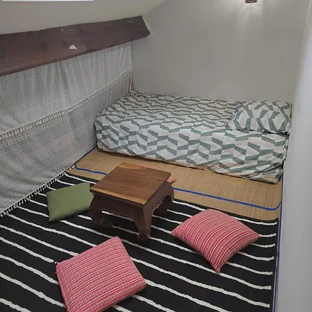 Au Calme Dans Maison - Quartier Residentiel *